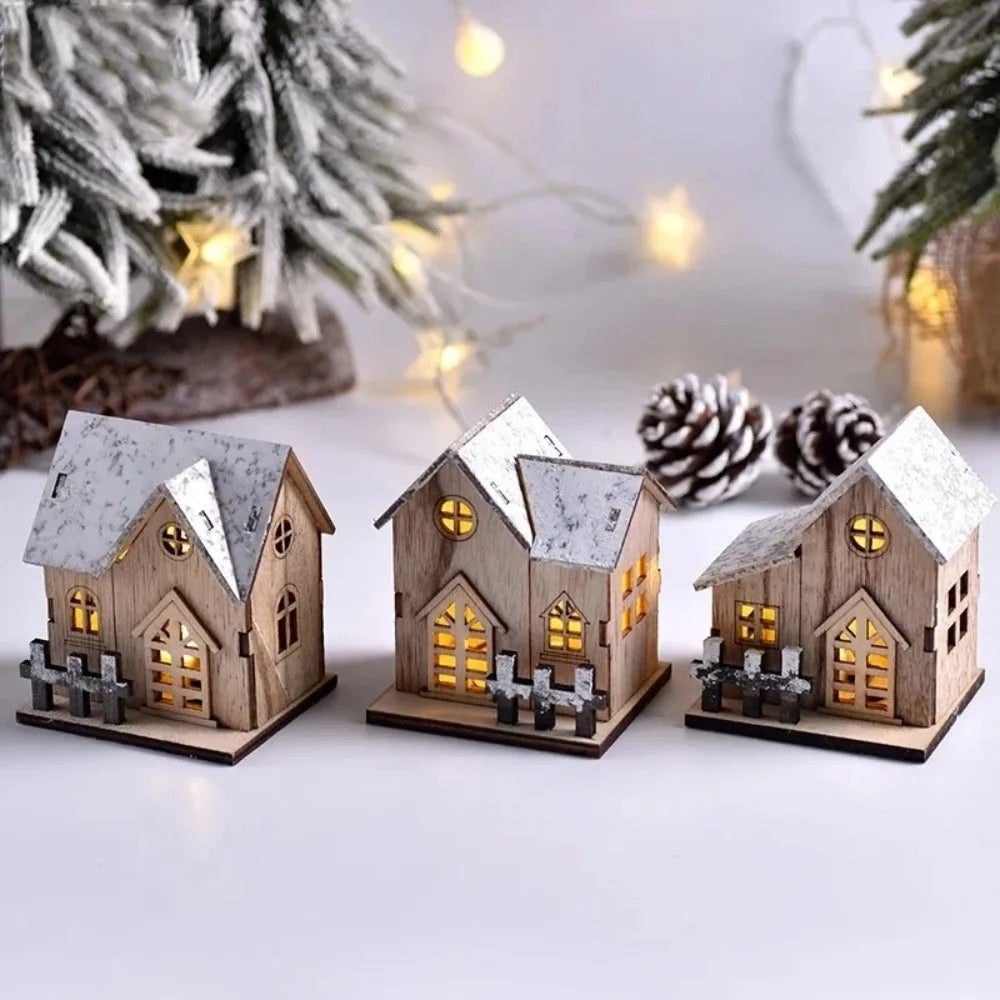 Maison de Noël LED en bois – photo 5